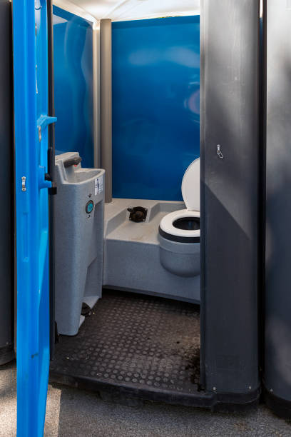 Best Portable toilet rental cost  in Barnesville, OH